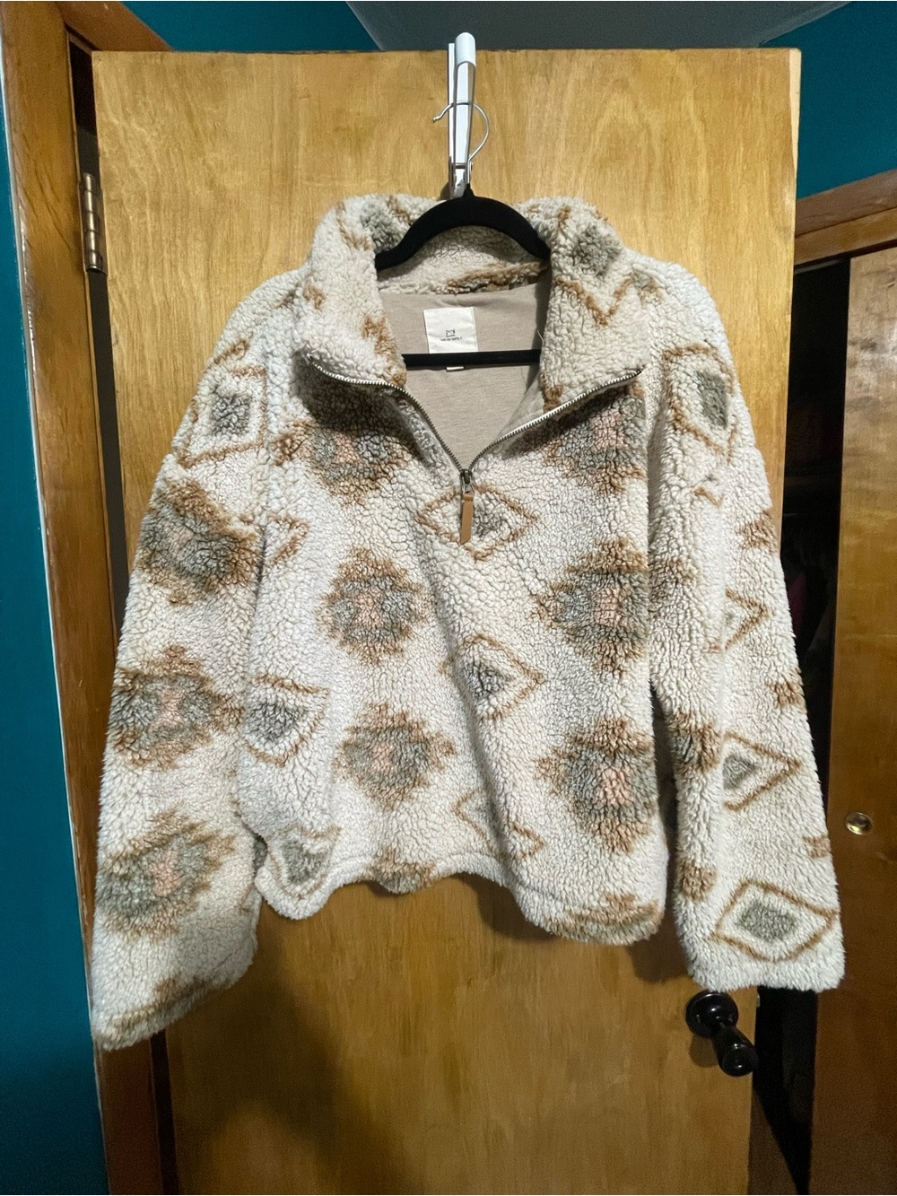 Thread and Supply Aztec Sherpa